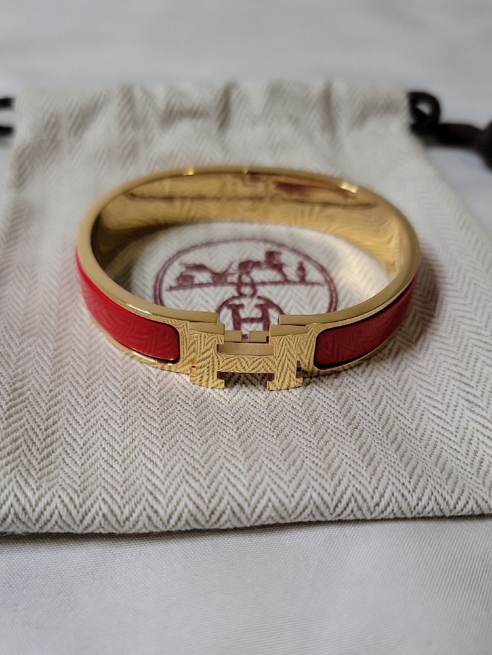 Hermès H Clic Clac Red Enamel Gold Plated Bracelet Bangle